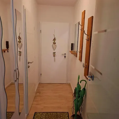 Mit Pool Haus Enere Au Apartamento *